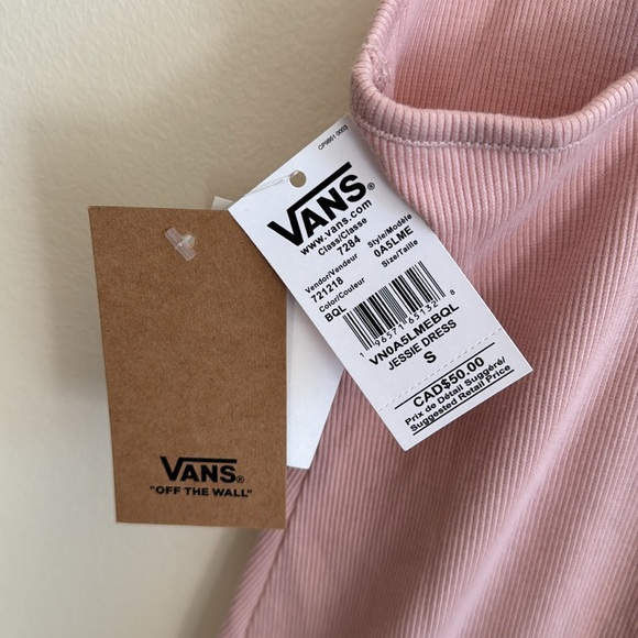 VANS Jessie Dress .  NWT - Picture 6 of 6
